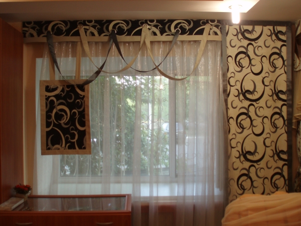 Такие шторы лучше всего подходят для зала или гостиной